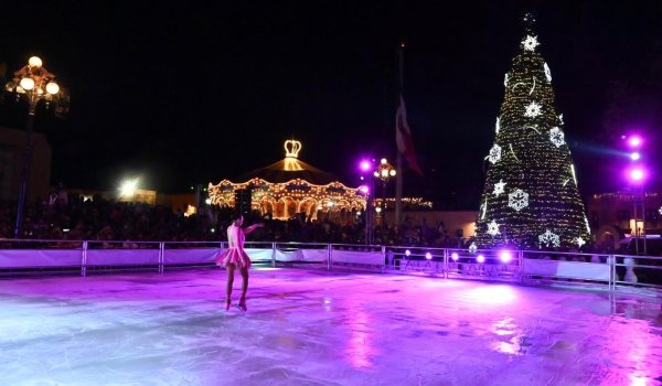 ¿Te gusta patinar? Estos son los lugares donde se abrieron pistas de hielo en Guanajuato