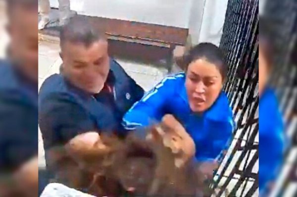 Video | Mujer denuncia a María Elena Ríos en Oaxaca por agredirla  