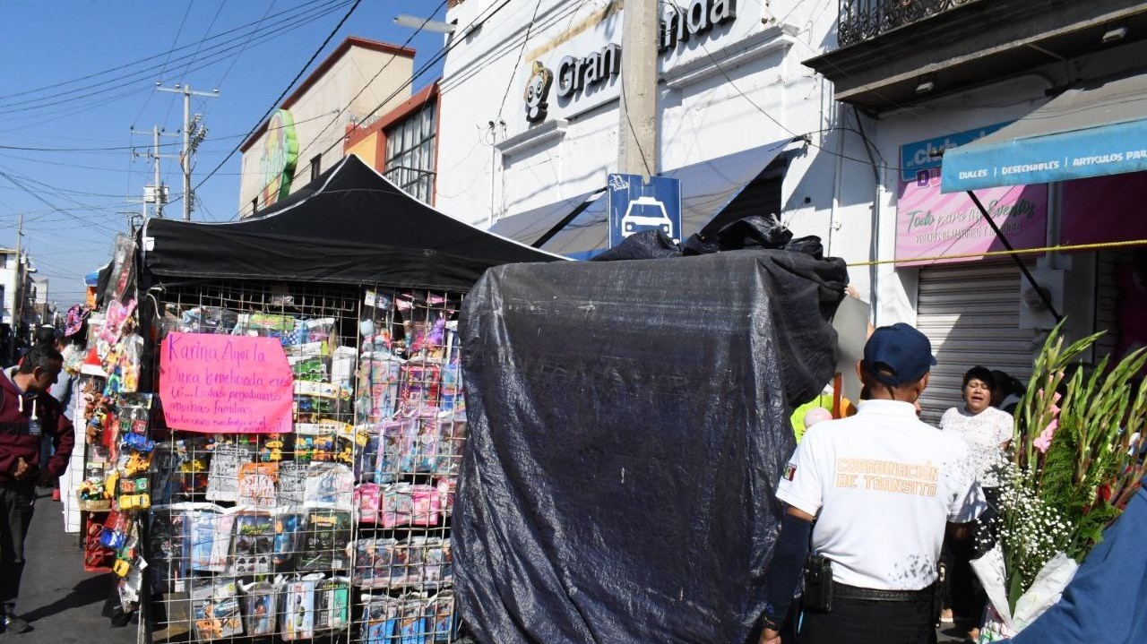 Comerciantes de Valle de Santiago protestan tras reapertura de tienda Gran Panda