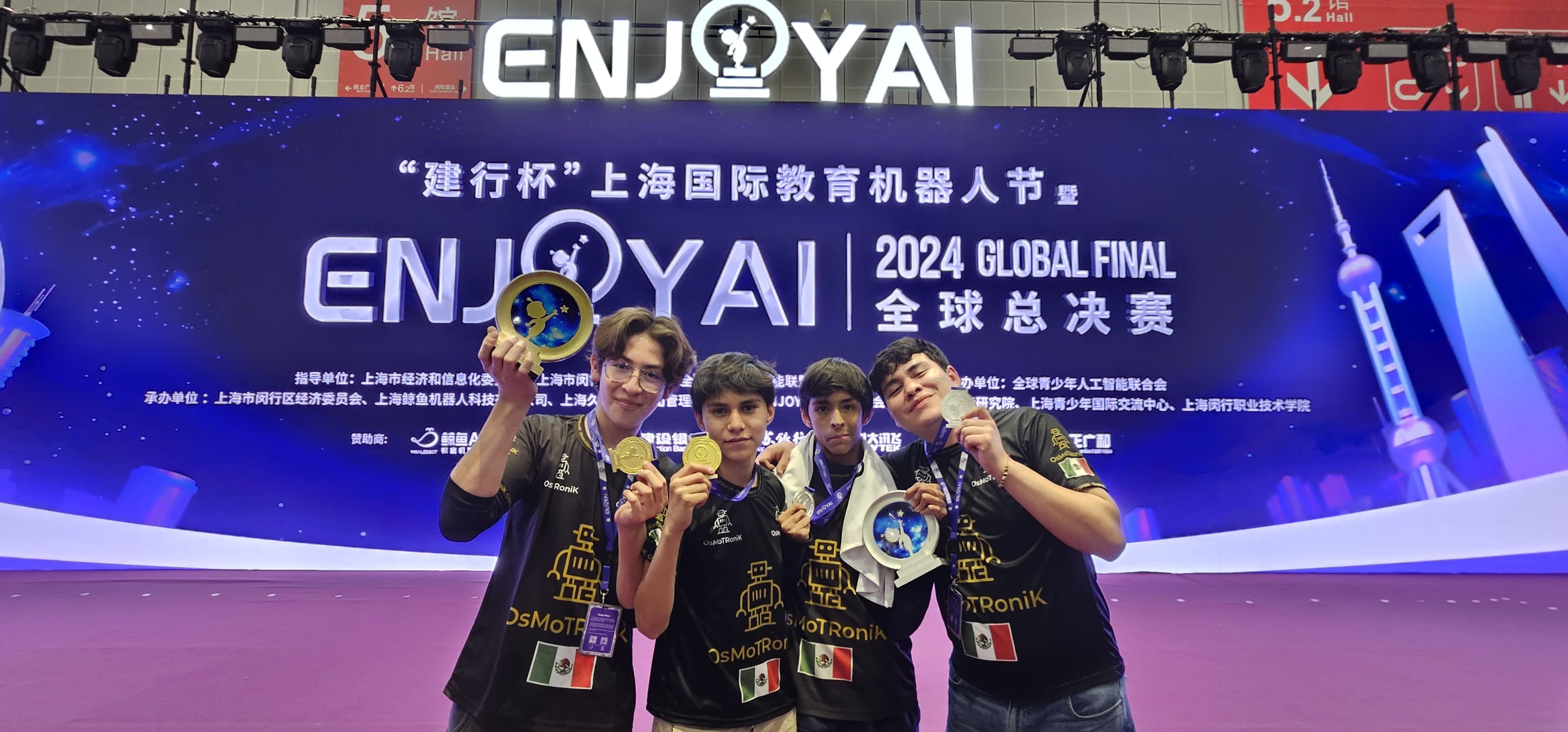 Estudiantes de León triunfan con oro y plata en el Mundial de Robótica Enjoy AI 2024