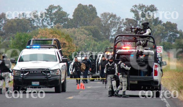 Localizan cuerpo en la carretera de Apaseo el Grande, cerca de las vías del tren