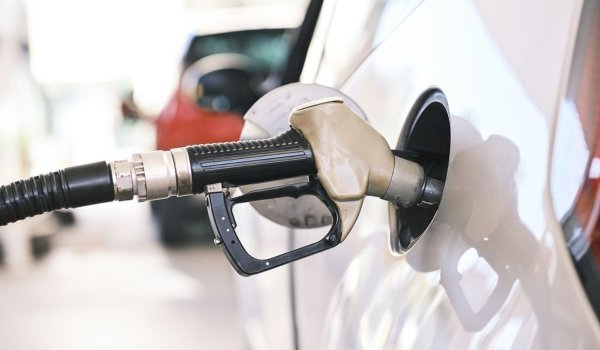 Aumento del IEPS encarecerá gasolina en Guanajuato en 2025: ¿Cómo te afectará?