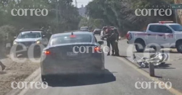 Motociclista pierde la vida tras choque con camión de transporte en Valenciana