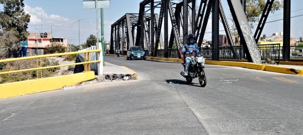 Daños en Puente Negro de Salamanca pone en riesgo a usuarios 