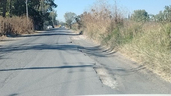 Mal estado del camino Río Balsas pone en peligro a habitantes de Salamanca 