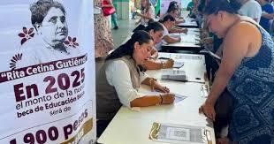 ¿Cuándo recibirán la tarjeta de la Beca Rita Cetina 2025 en Guanajuato?