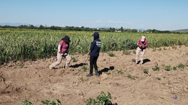 Desde París, buscadora guanajuatense denuncia violencia a buscadoras en México