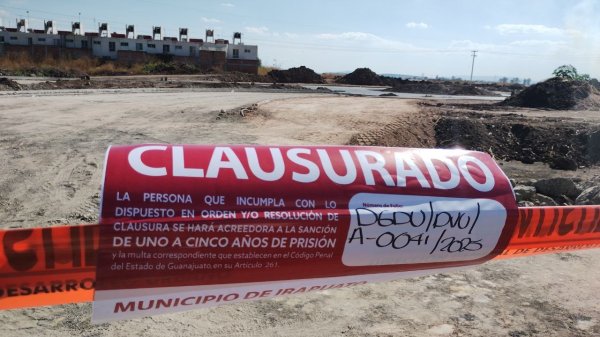 Por no contar con licencias, cancelan obras en el fraccionamiento Villa de Lourdes en Irapuato 