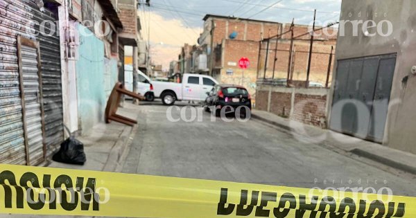 Asesinan a hombre afuera de su casa en la colonia León I 