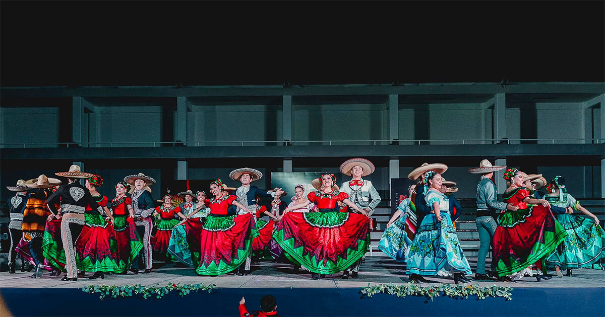 Padres y bailarines de San José Iturbide reclaman apoyo para la Compañía de Danza