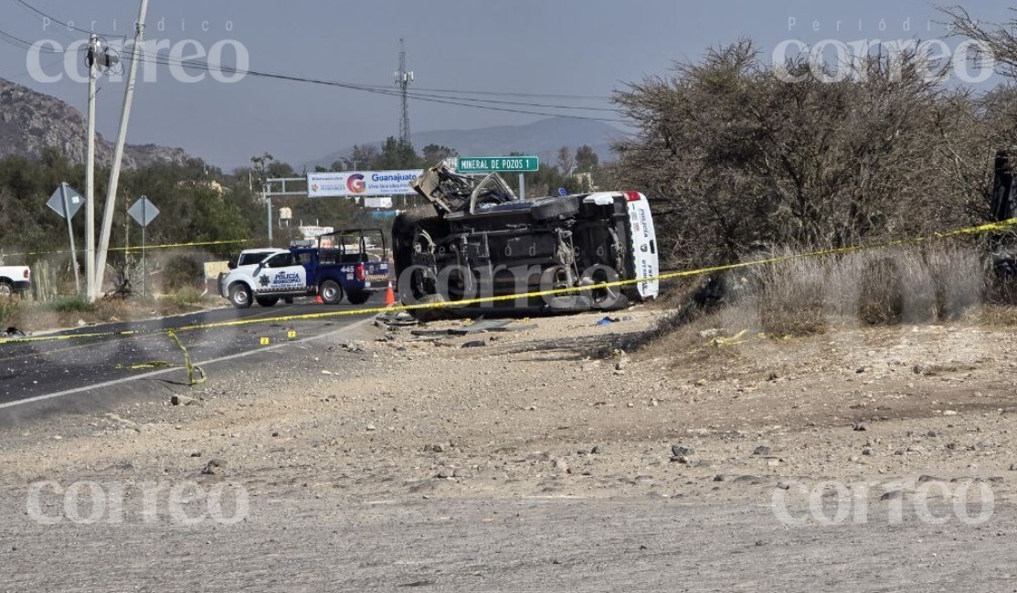 Vuelca patrulla de las FSPE en San Luis de la Paz deja cinco elementos heridos y uno muerto