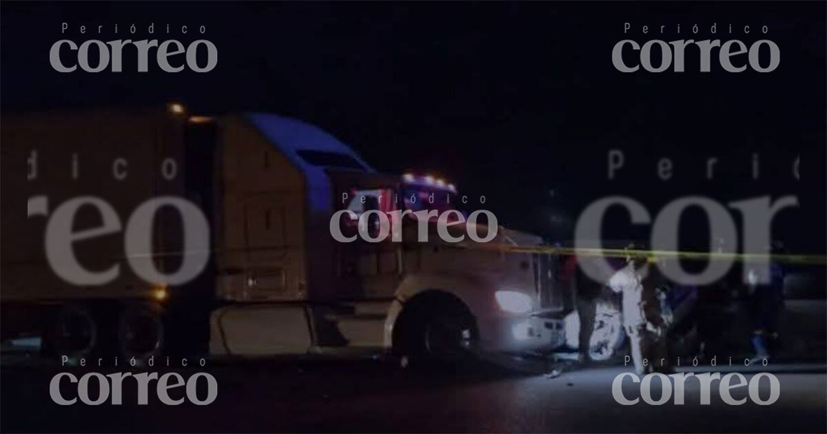 Aparatoso choque en carretera de Dolores Hidalgo deja dos muertos, entre ellos un menor